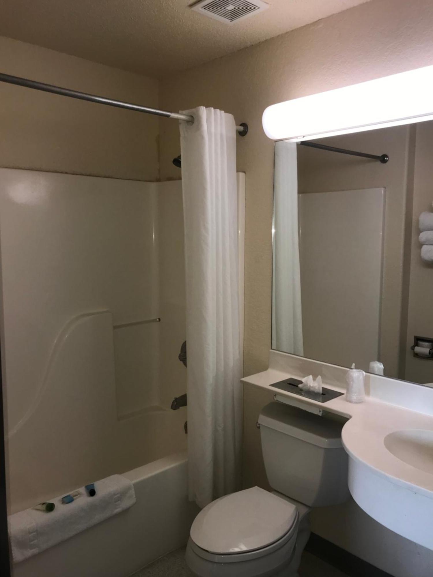 Chadron Inn & Suites Zewnętrze zdjęcie