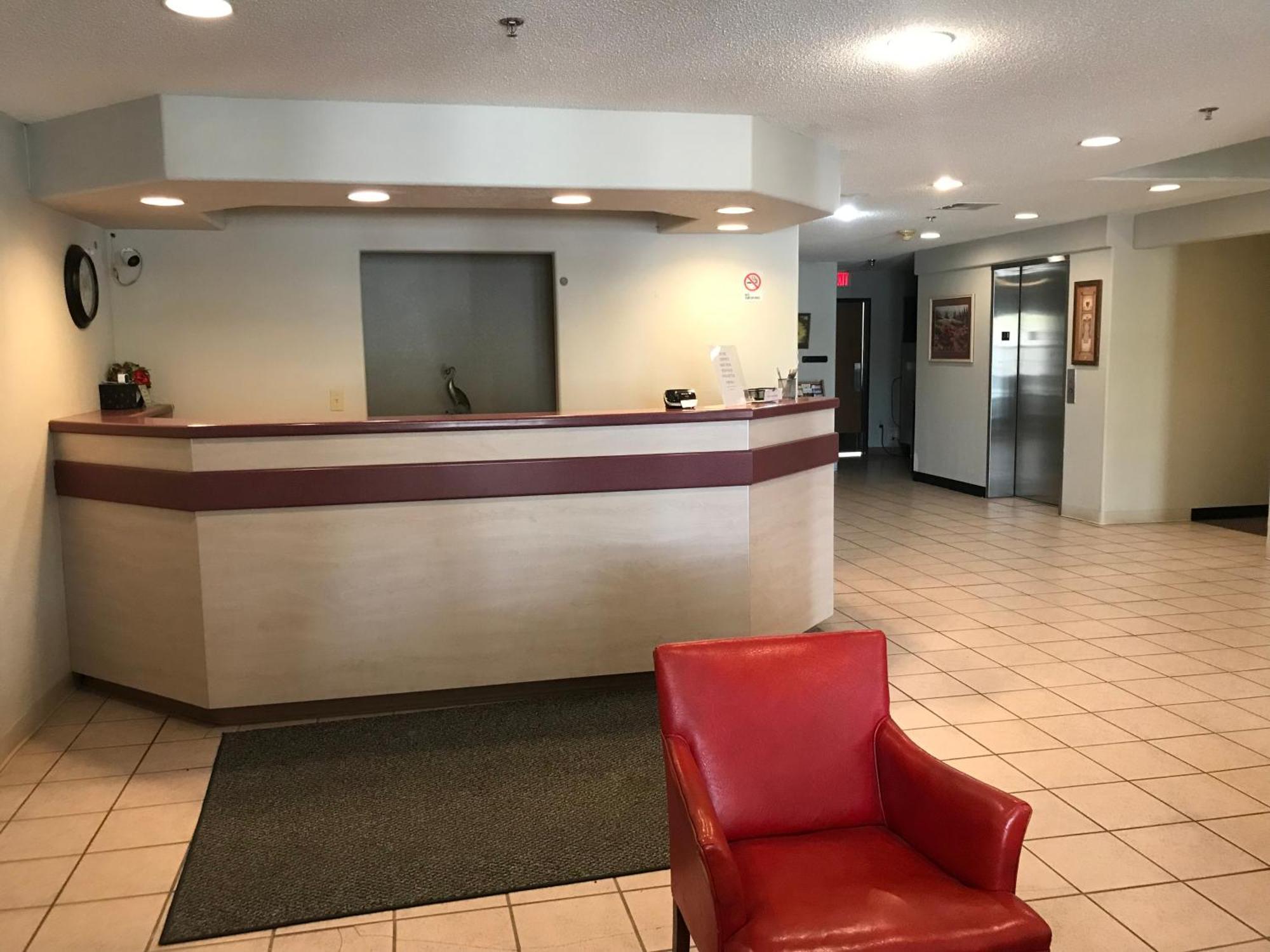 Chadron Inn & Suites Zewnętrze zdjęcie