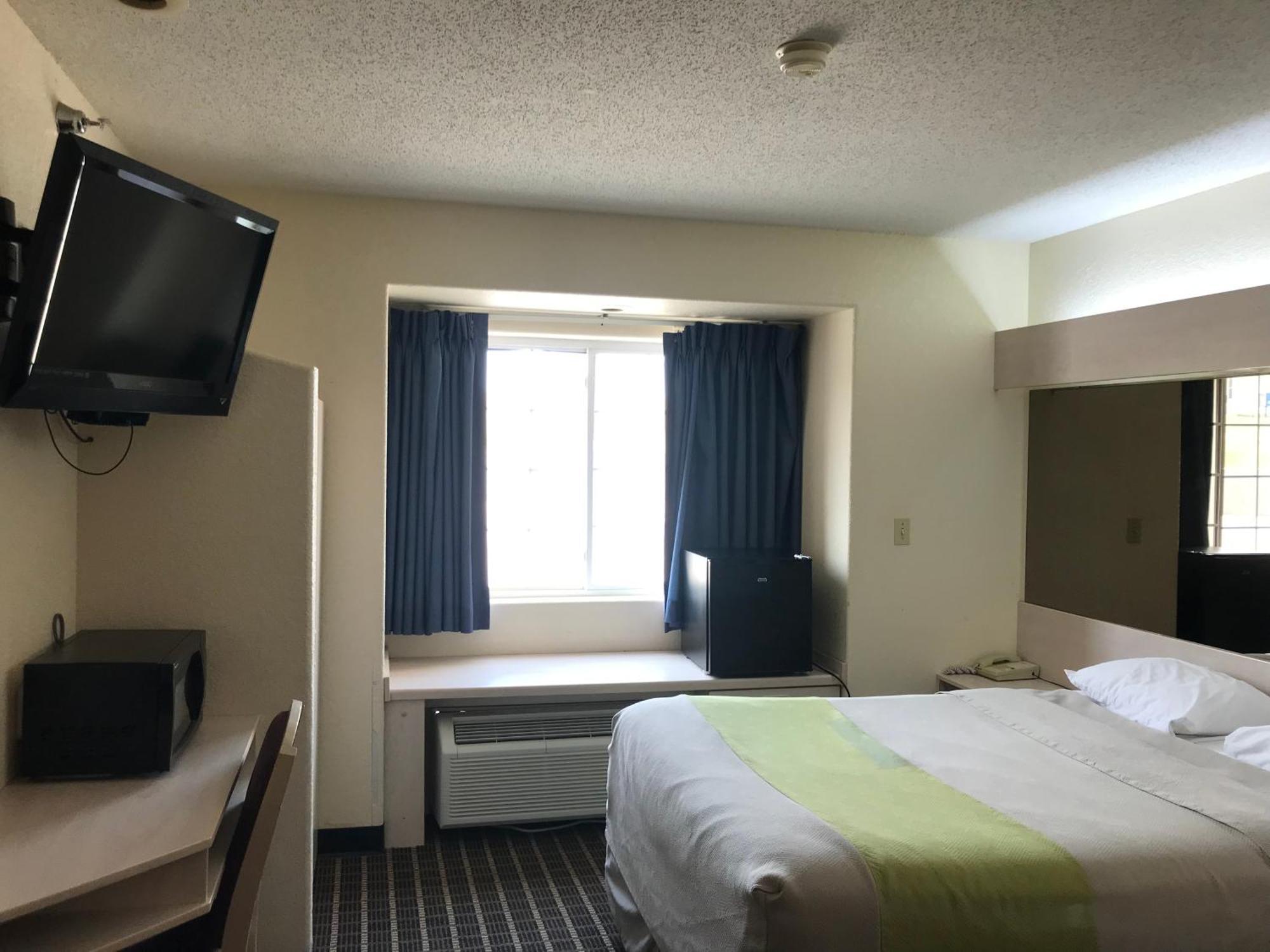 Chadron Inn & Suites Zewnętrze zdjęcie